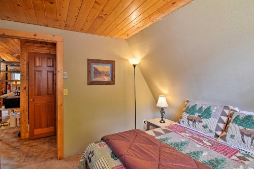 A-Frame Cabin with Mtn Views - 4 Mi to Cripple Creek! image 14